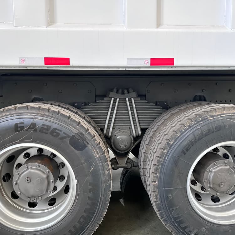 rebuilt howo dump truck 8×4 (5)