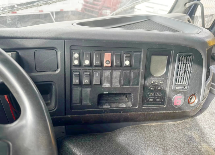 Rebuilt SINOTRUK Dump Truck Howo 371 6×4 U Shape Cargo 11 rebuilt sinotruk dump truck 371