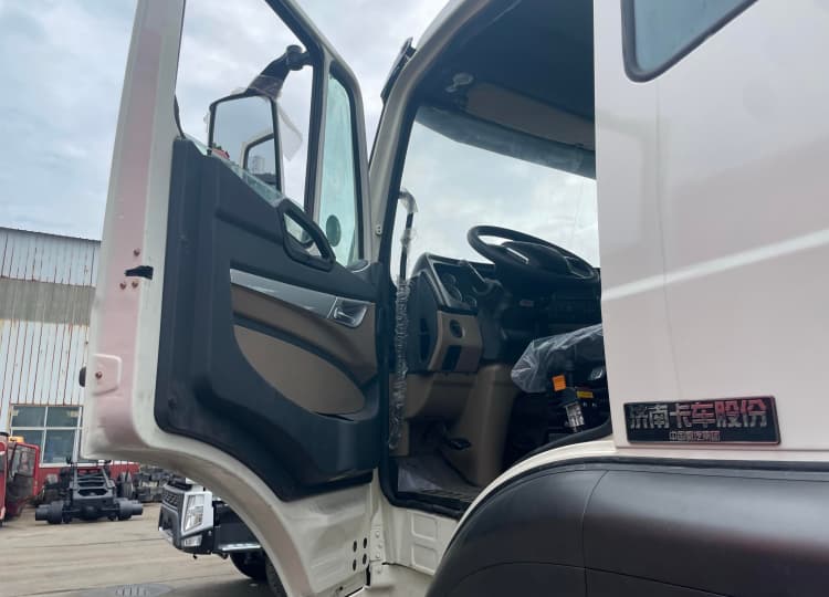 rebuilt howo NX dump truck 371 6×4