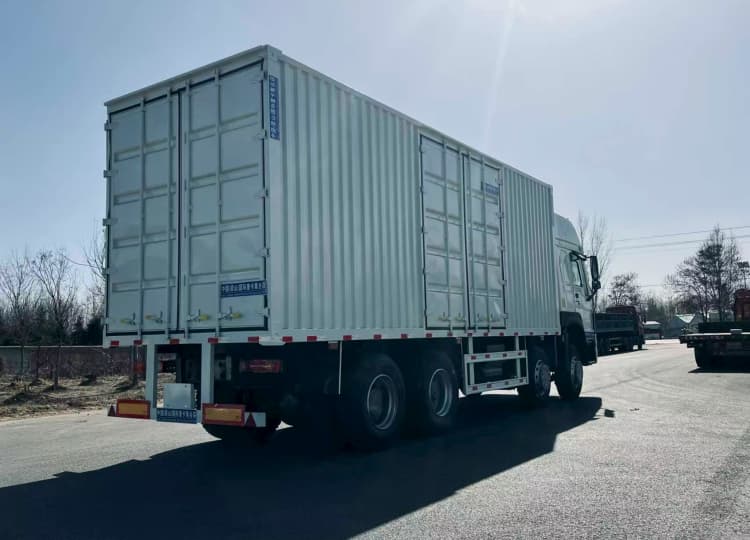 Rebuilt Howo Box Truck 371 8×4 3 rebuilt howo box truck enclosed dry van cargo truck